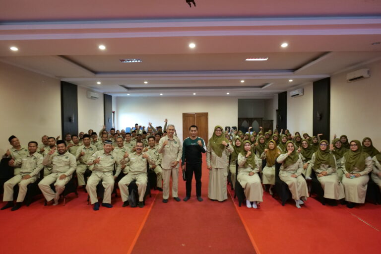 Perkokoh Sinergi, Dikdasmen YBW-SA Gelar Pelatihan Peningkatan Kinerja untuk Guru dan Karyawan SMA Islam Sultan Agung 1 Semarang dan TK Islam Sultan Agung 4